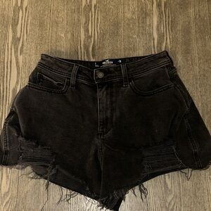 Hollister Curvy High Rise Vintage Short